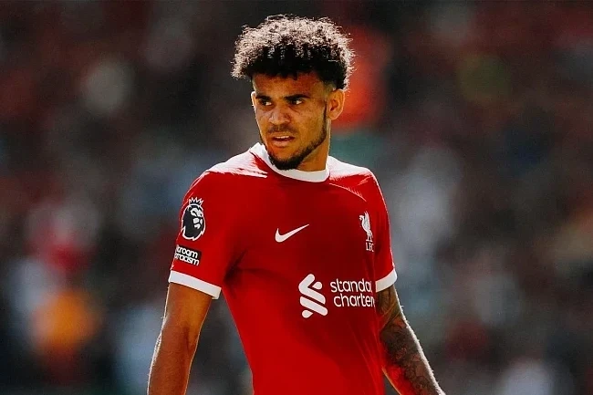 Liverpool'lu Kolombiyalı oyuncu Katalonya'ya transfer olabilir