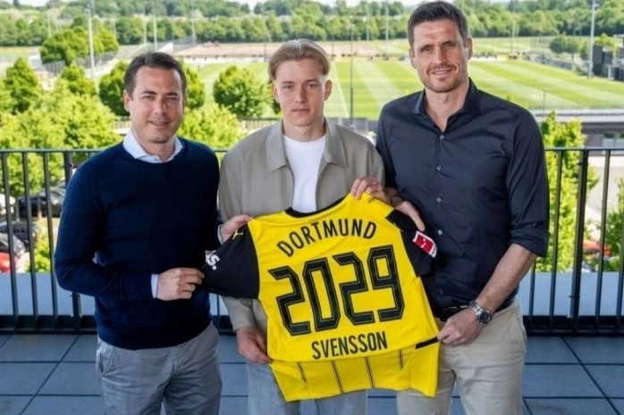 "Borussia" İsveç Milli Takım Oyuncusunu Transfer Etti - RESMİ