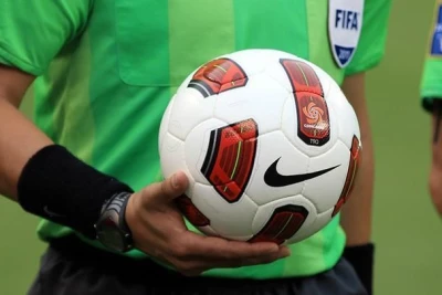 FIFA hakemleri birinci lig maçlarında
