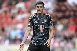 İngiliz kulübü Bayern'li futbolcuyla ilgilenmeye başladı