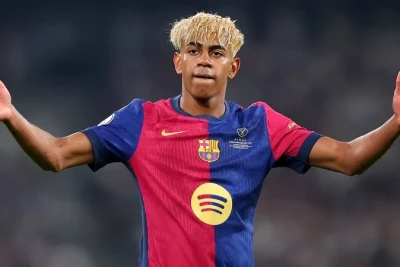 Barcelona'nın forveti Nisan ayında dünyanın en iyi oyuncusu seçildi
