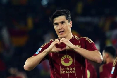 "Roma", Özbek futbolcu ile sözleşmesini yeniledi