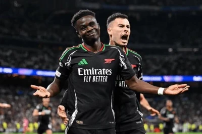 "Arsenal" "Tottenham"ın Antirekorunu Tekrarladı