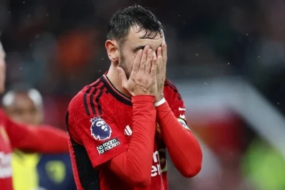 "Manchester United" tarihinde yeni bir anti-rekora imza attı