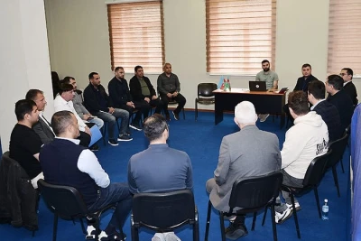 Koordinatörler ve kulüp temsilcileriyle toplantı yapıldı (fotoğraflar)