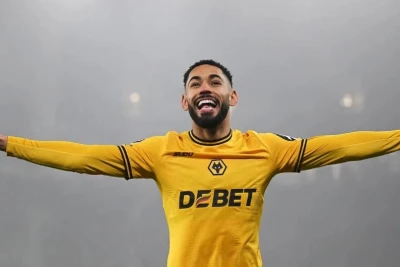 "Manchester United" Brezilyalı forvet transferini tamamlamaya yakın