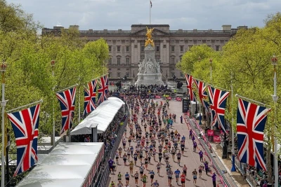 Londra Maratonu'nda bitirenlerin sayısında rekor kırıldı