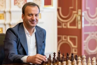 FIDE Başkanı Bakü'yü Ziyaret Etti