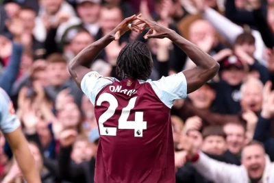 Aston Villa, İngiltere Premier Ligi'nde Newcastle'ı Farklı Mağlup Etti