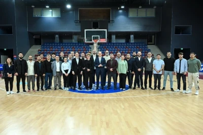FIBA Genel Sekreteri Andreas Zagklis, Azerbaycan Basketbol Federasyonu yetkilileriyle görüştüĞRAF