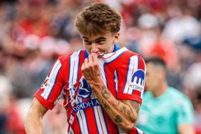 "Atletico" onunla sözleşmesini uzatıyor