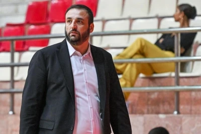 Milli takım antrenörü, Azerbaycan Basketbol Ligi'nde "Sabah" ve "Neftçi" takımlarının finalde karşılaşmasını beklediğini söyledi
