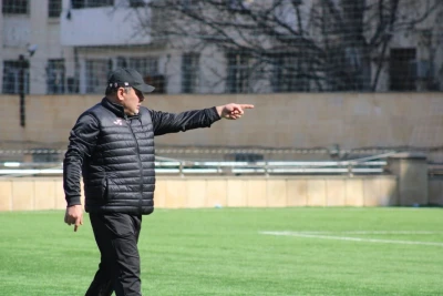 Samir Musayev: "Neftçi" İç Sorunlarını Çözmeli" - RÖPORTAJ