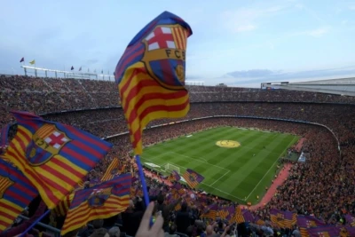 "Barcelona", "Bayer"li bir savunmacının transferi için anlaşmaya vardı