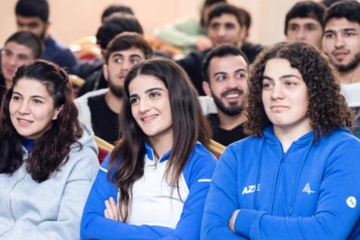Azerbaycanlı güreşçiler için bir seminer daha düzenlendi