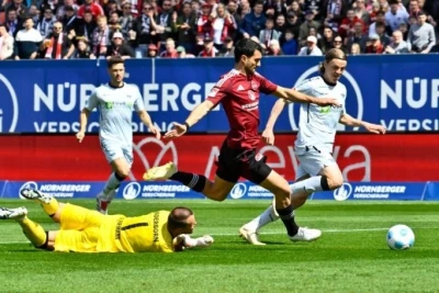 Mahir Emreli iki gol attı, "Nürnberg" mağlup oldu