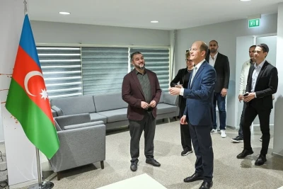 FIBA Genel Sekreteri, Azerbaycan Basketbol Federasyonu liderliği ile bir araya geldi